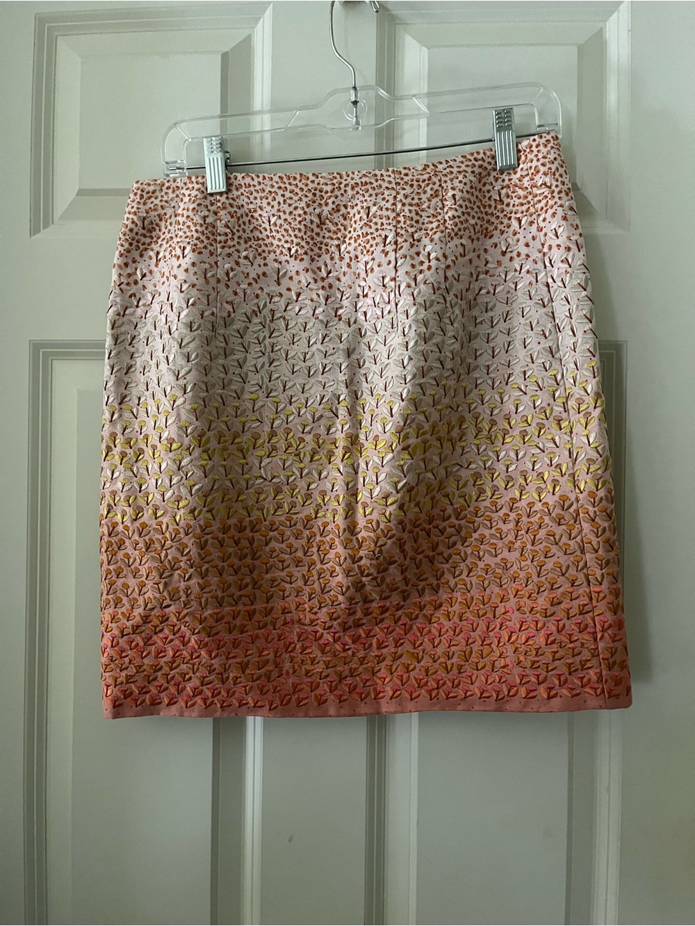 Anthropologie HD in Paris Embroidered Floral Sunset Ombré Mini Skirt size 6 - Picture 3 of 6